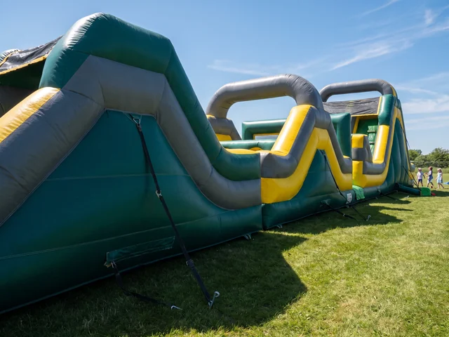 Commercial inflatable obstacle course