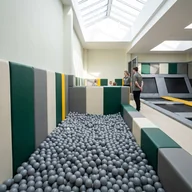 Soft play ball pit