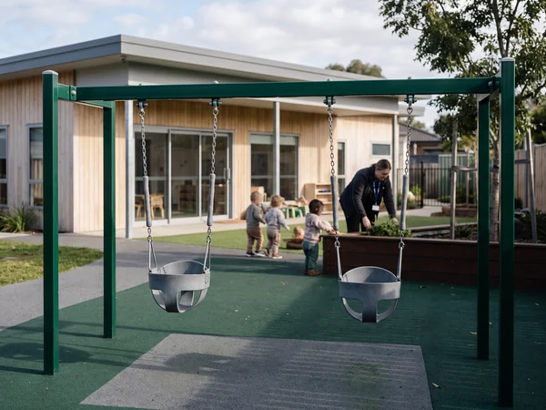 Toddler full-bucket swings
